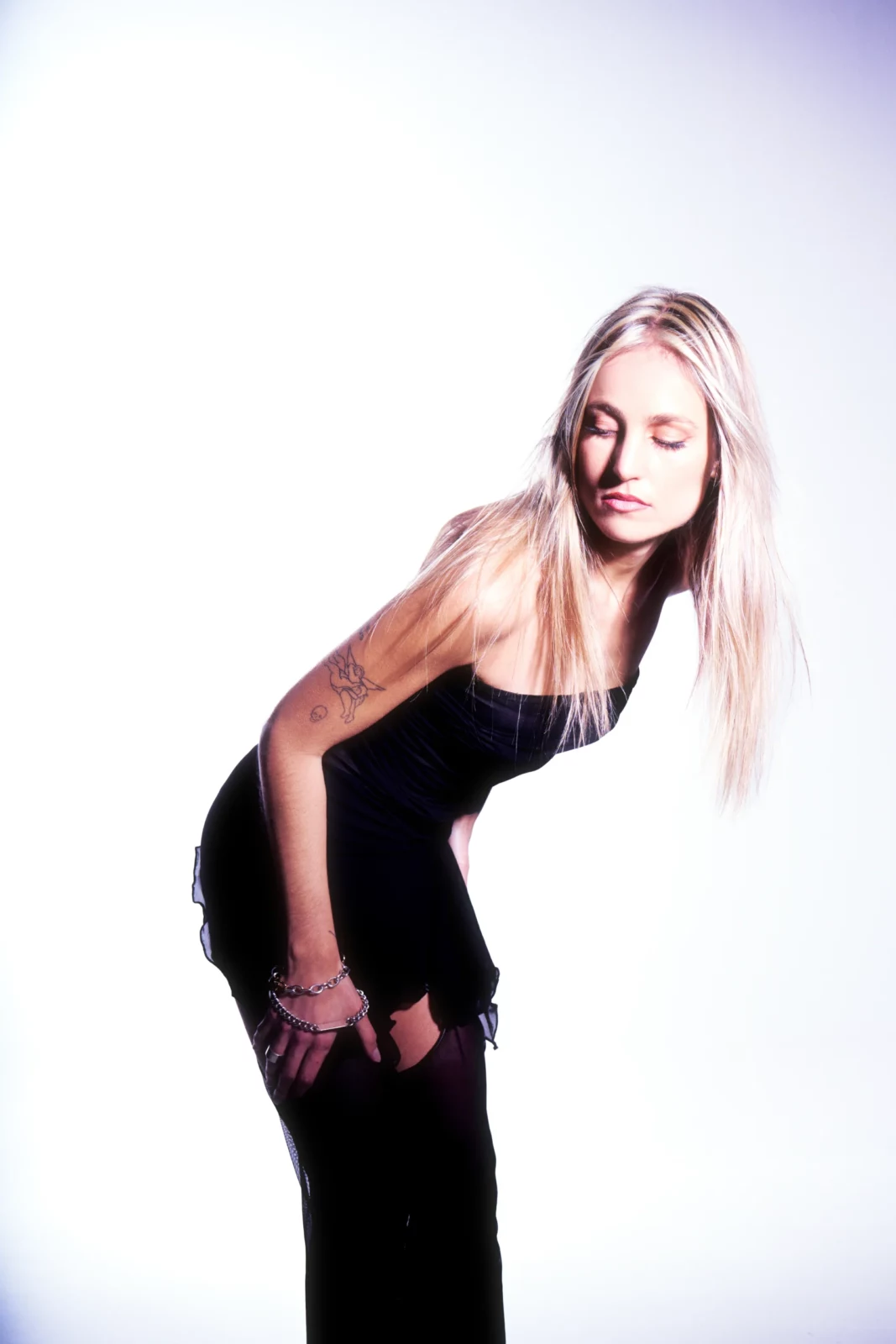 Kenneth Anderson - María Escarmiento - @kennethandersonx